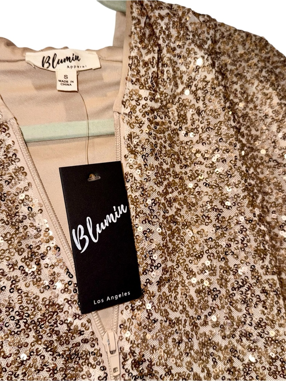 Blumin Apparel, Gold Sequin Bomber Jacket With Hood! SMALL. BRAND NEW W/ TAGS!🏷️ - Picture 7 of 9